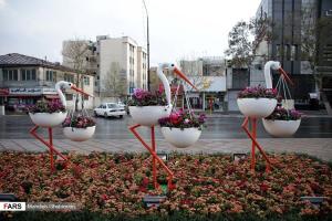آگهی گلدان های فانتزی و تزئینی فضای شهر