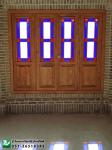 پنجره چوبی اُرُسی شیشه رنگی سنتی گره چینی مشبک